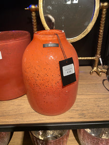vase orange